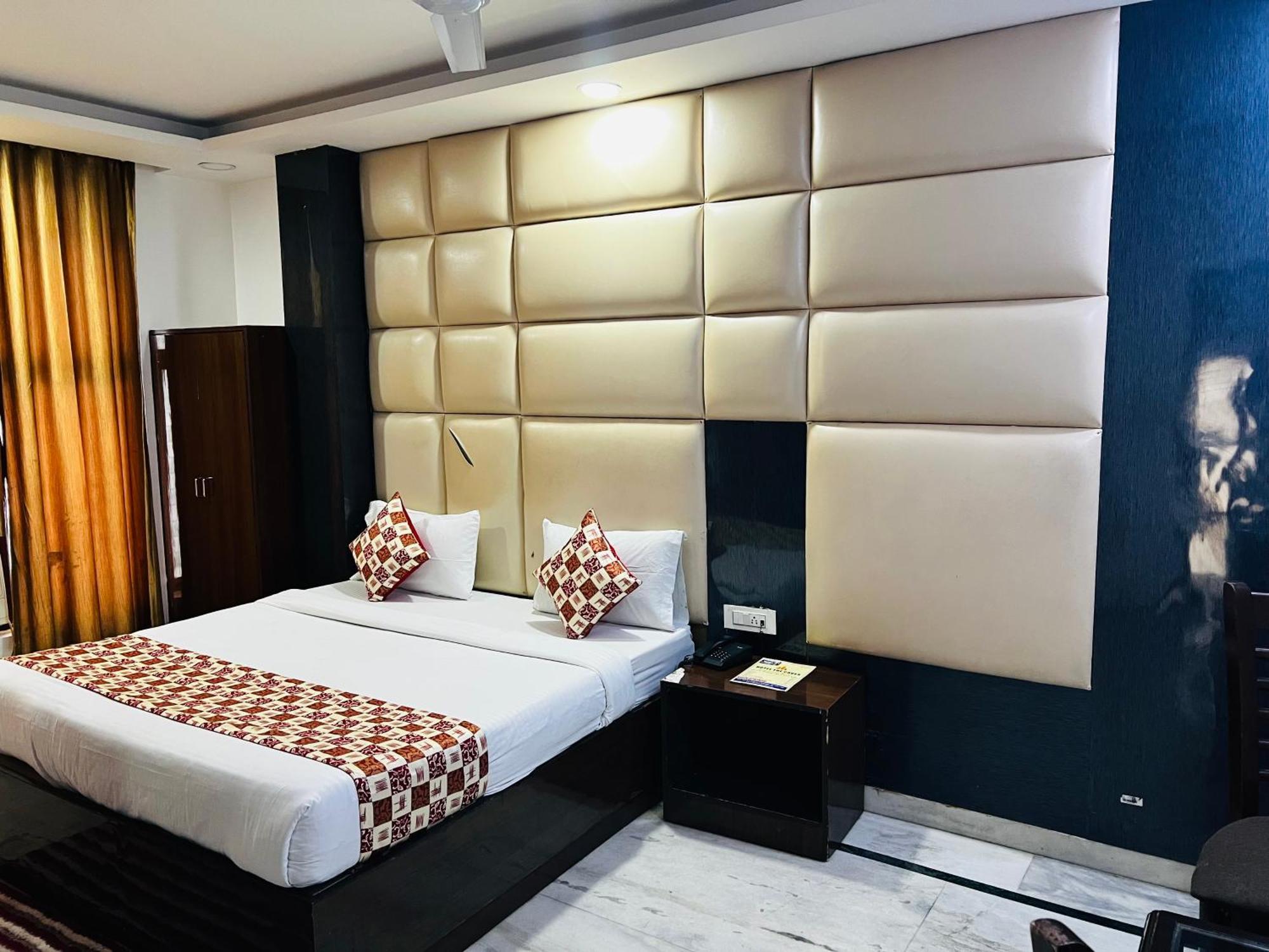 Hotel Le Mount Plaza Near Igi Airport Delhi Nova Deli Exterior foto