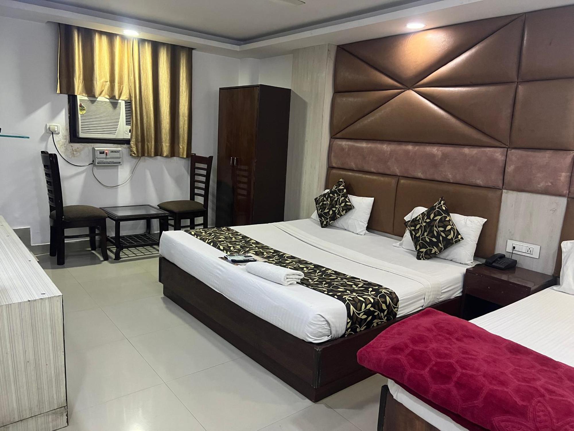 Hotel Le Mount Plaza Near Igi Airport Delhi Nova Deli Exterior foto